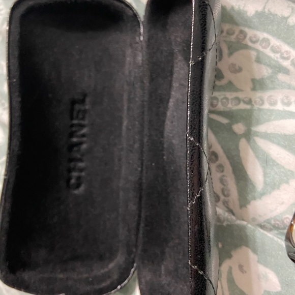 Chanel glasses frames - Picture 3 of 7